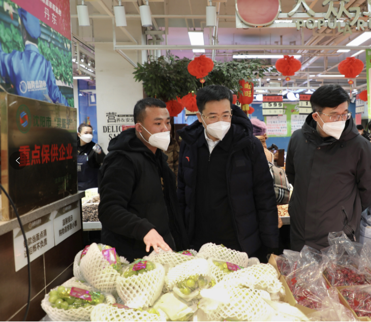 省市场监管局党组书记、局长刘恩举检查节日期间市场秩序